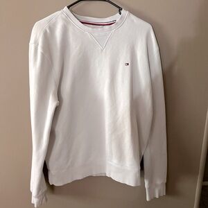 White Tommy Hilfiger sweatshirt